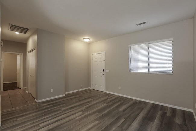 Photo - 11217 W Berkeley Rd