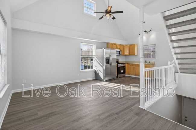 Photo - 1604 Parks Ave