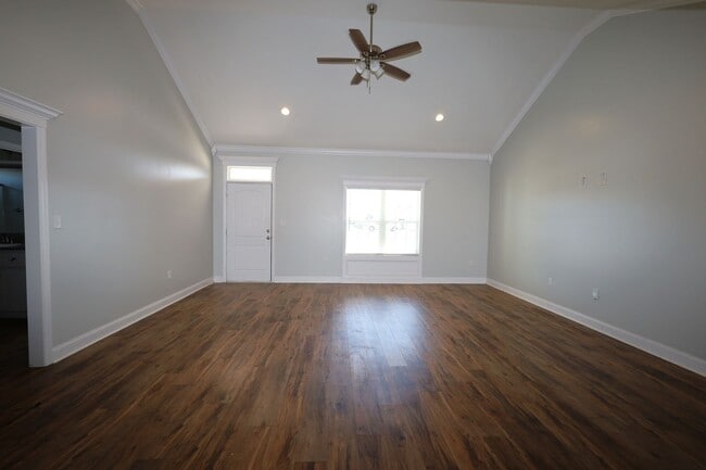 Photo - 3923 Valiant Ct