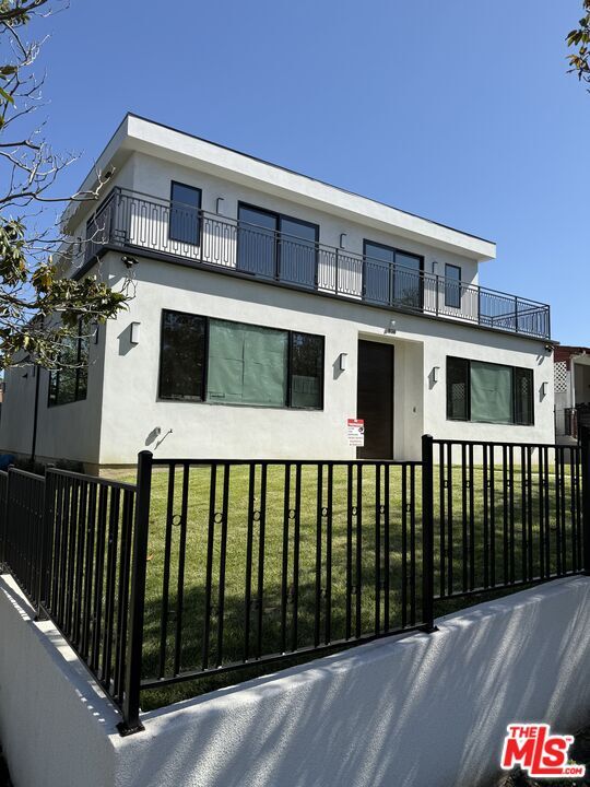 Photo - 10360 Ilona Ave House