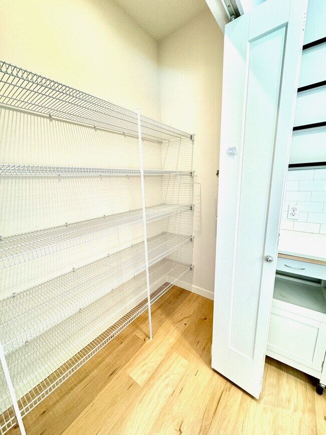 Photo - 18322 1st Ave NE