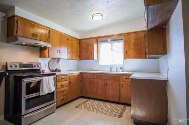 Photo - Rupert - 15th Drive