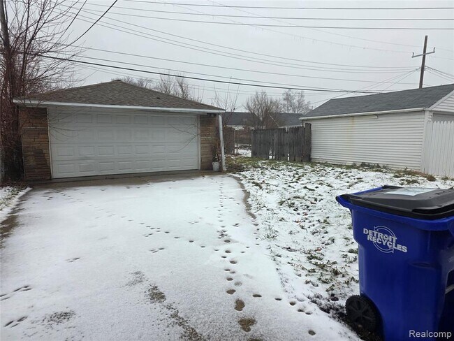 Photo - 16647 Rossini Dr