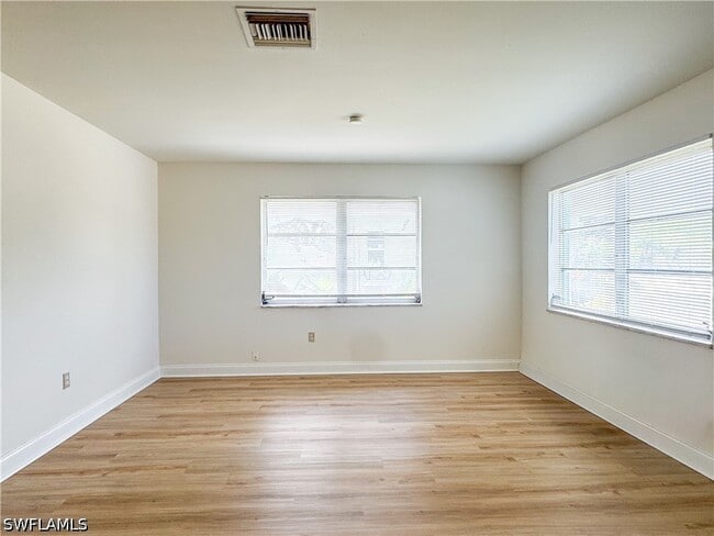 Photo - 914 San Remo Ave
