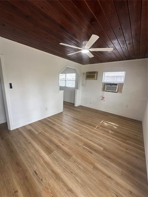 Photo - 640 N 8th St
