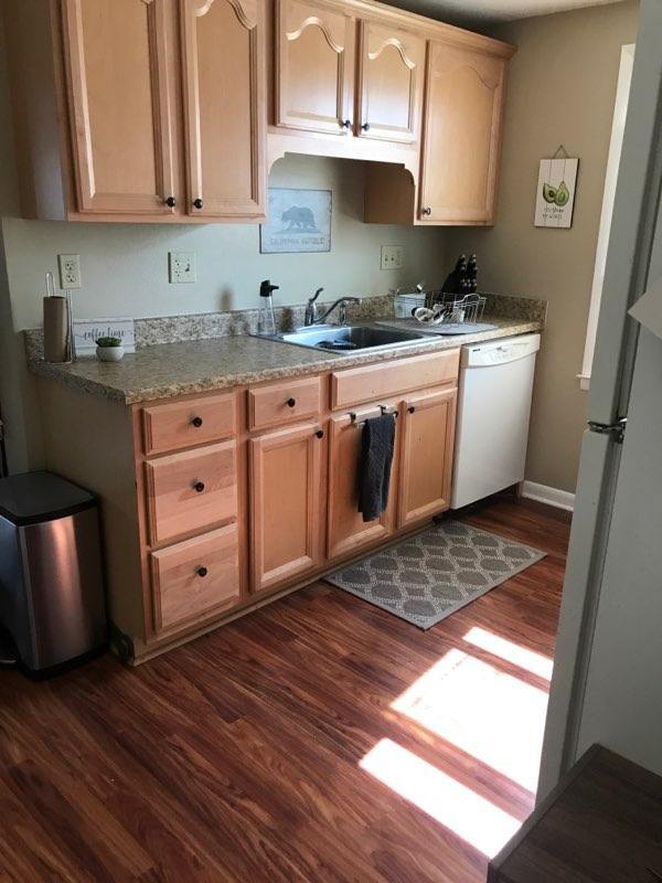 Building Photo - 9421 W Wisconsin Ave Unit 9421