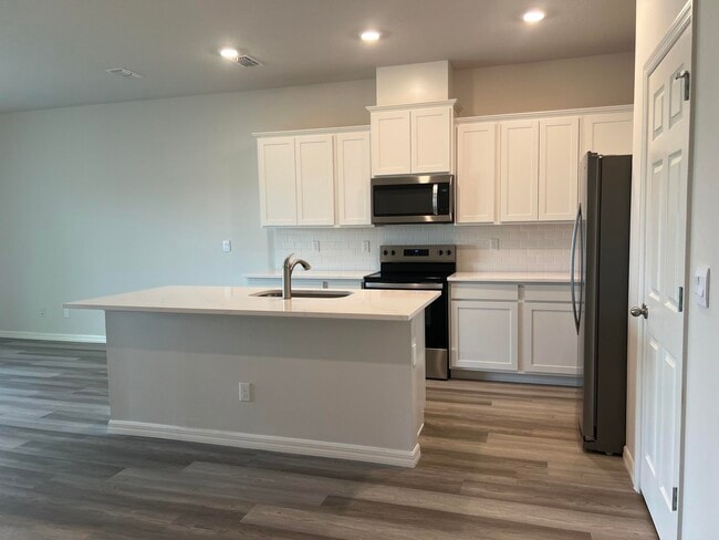 Photo - 12842 SW Forli Wy Townhome