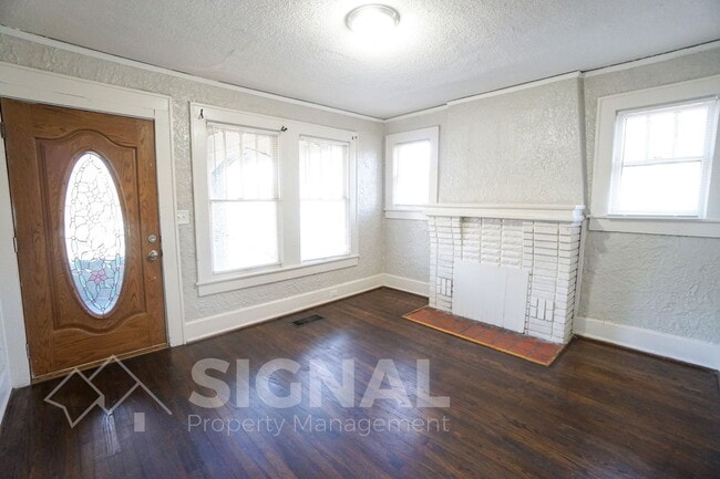 Photo - 7801 6th Ave S