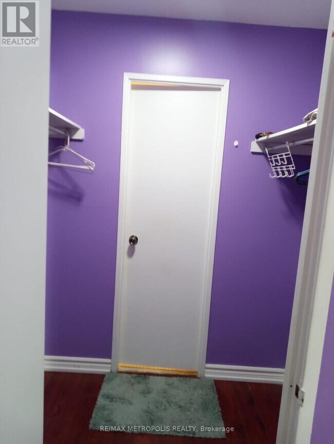 Photo - 25 Sunrise Ave Unit 202