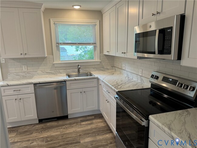 Photo - 9720 Esmont Rd