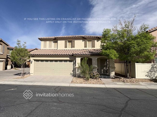 Building Photo - 9180 Giardino Villa St