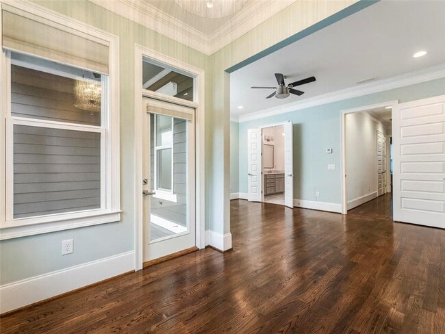 Photo - 339 Brownstones Cir NE