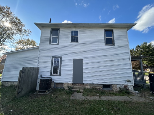 Photo - 833 Garfield Ave