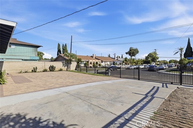 Photo - 11331 Pioneer Blvd