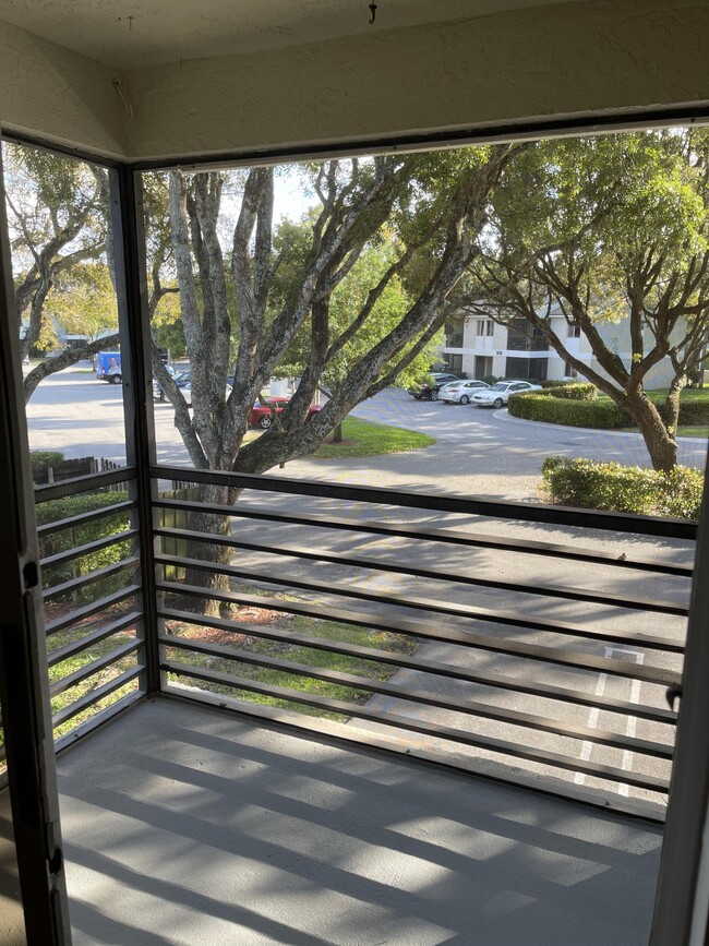 Photo - 102 Gardens Dr