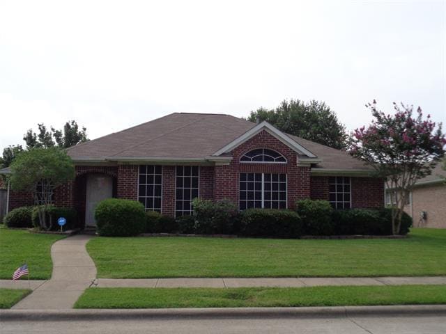 Photo - 7510 Colfax Dr