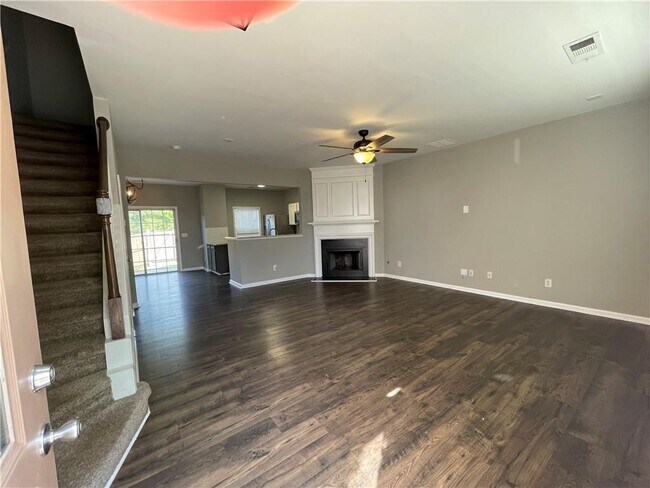980 Prestwyck Ct