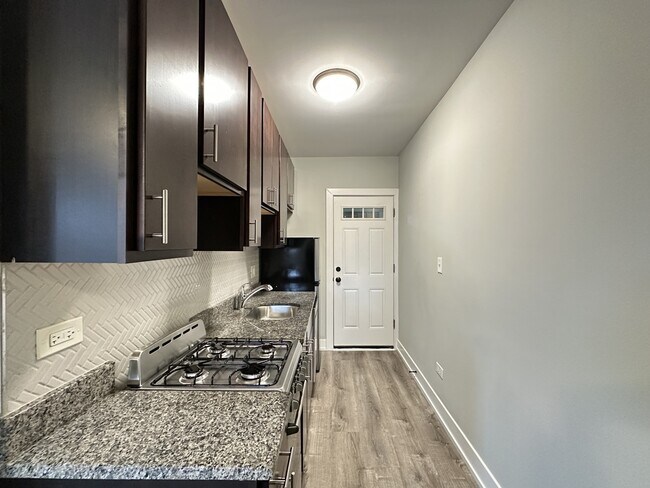 Photo - 712 W Brompton Ave Unidad 43