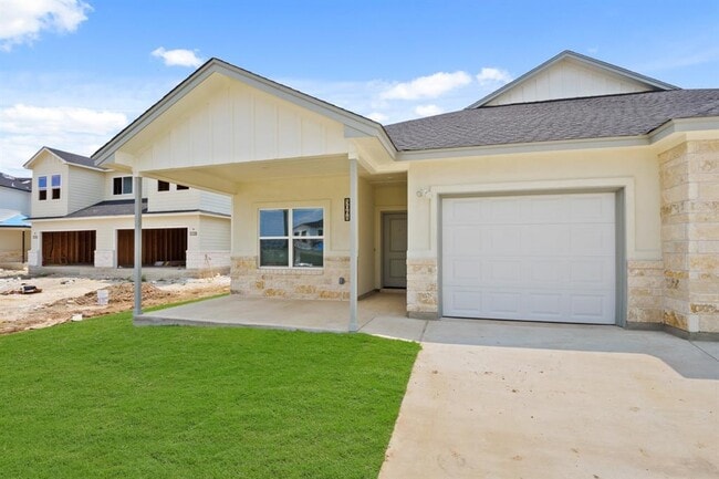 Photo - 506 Whirlaway Dr