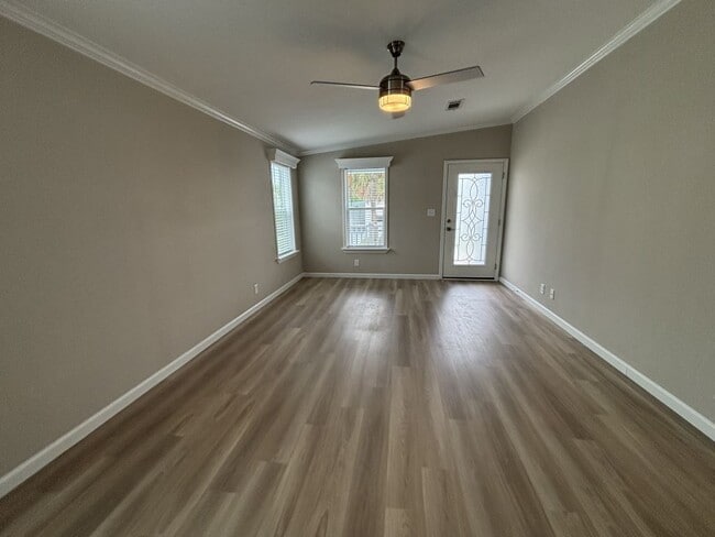 Photo - 909 Inagua W
