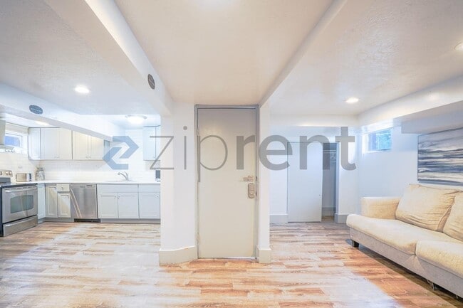 Photo - Unit Basement