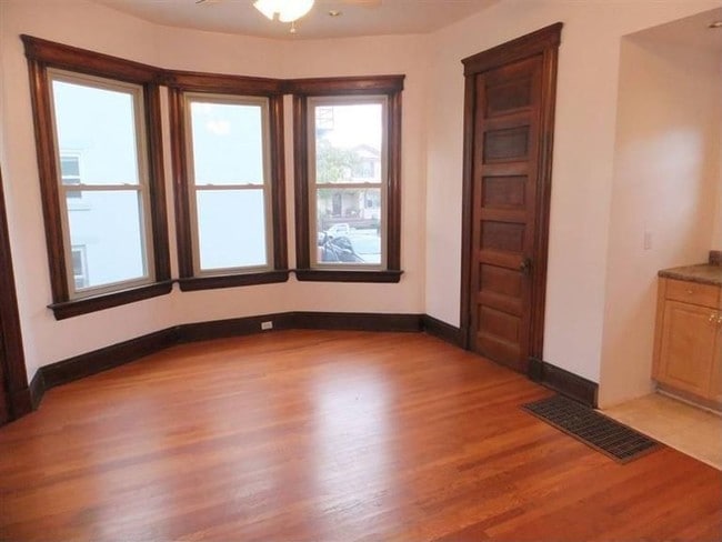 Photo - 2016 Wayland Ave