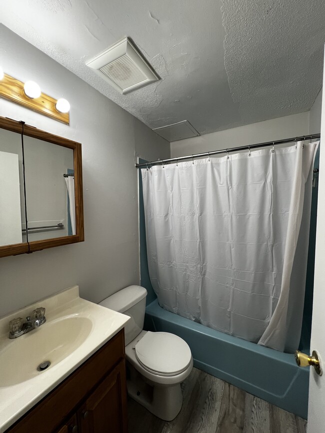 Photo - 17 Cross St Unit 10