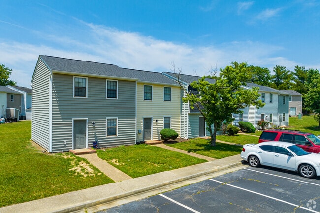 Canterbury Townhomes