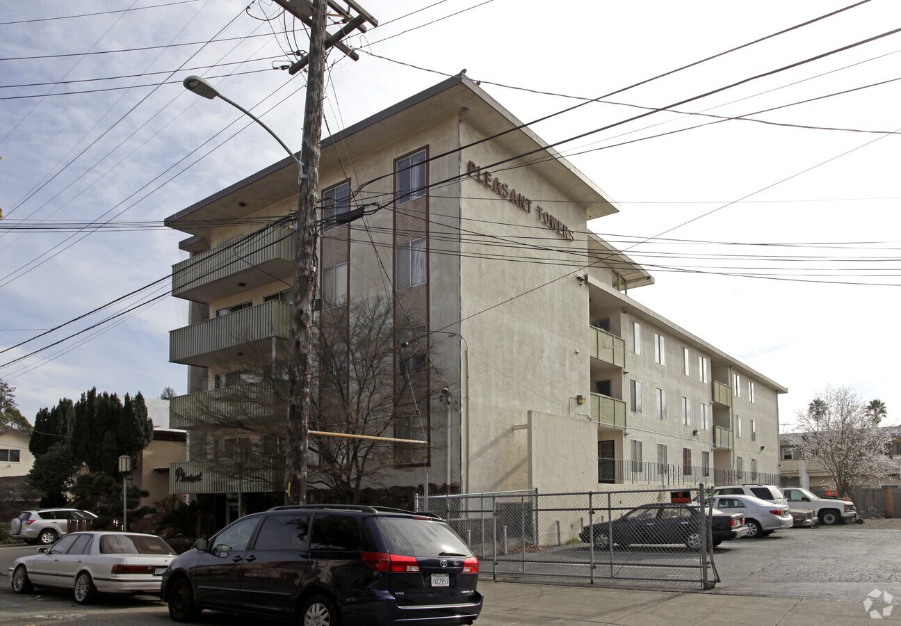 Photo - Pleasant Towers Apartments