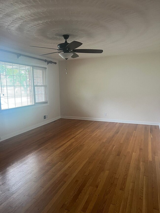 Building Photo - 817 Gammon Rd Rental