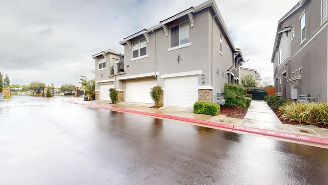 Photo - 373 N Amedeo Ln