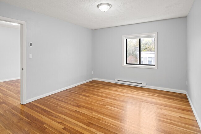 Photo - 200 Hancock St