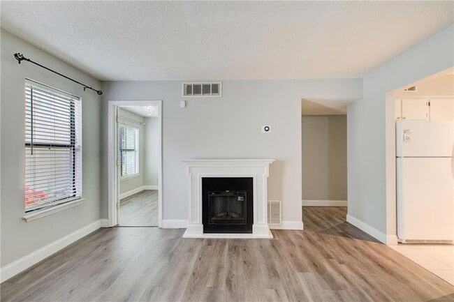 Photo - 1603 Huntingdon Chase Condo