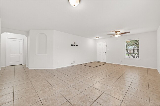 Photo - 8115 Sweetstone Bluff Ln