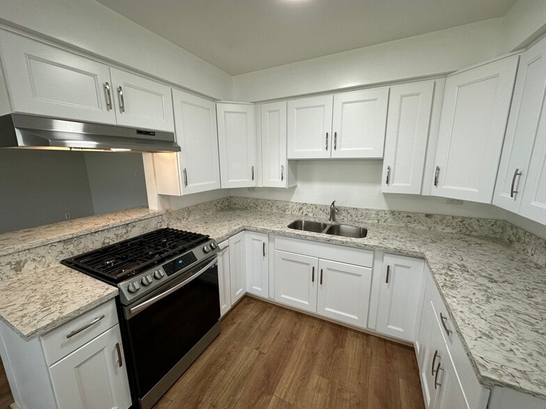 Unit 12 - 2 bedroom (2nd floor)
