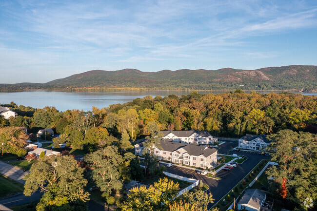 Aerial - Hudson Commons Rental