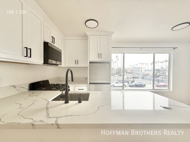 Photo - 4533 Pickford St Unit 10