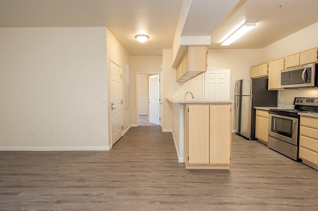 Limestone 1077 sq. ft. - Stoneridge