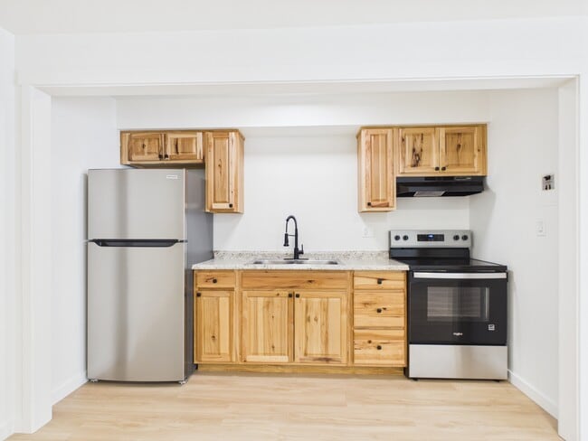 Photo - 914 Gilmore St Unit A