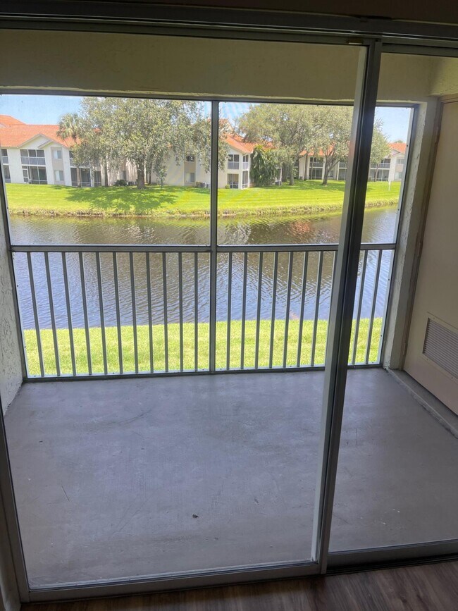 Photo - 6202 Glenmoor Dr Unit 6202