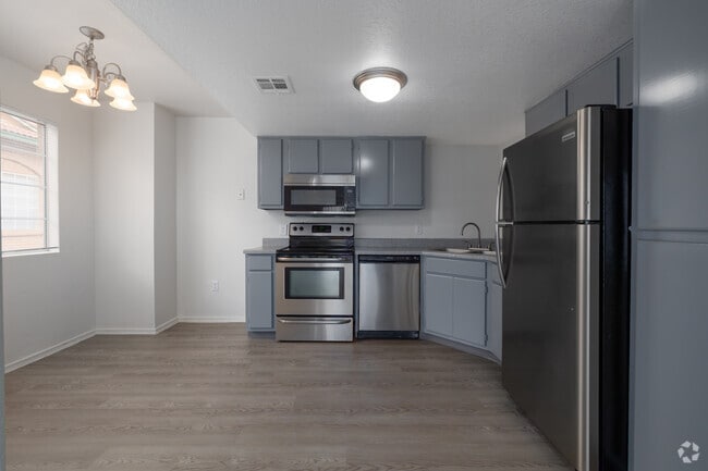 3BR, 2BA - 1,200SF - Kitchen