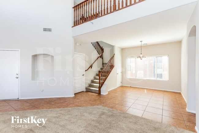 Photo - 8404 S Otis Dr