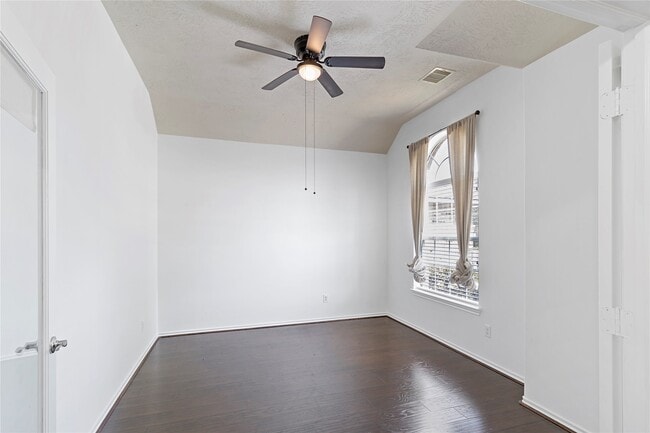 Building Photo - 23307 W Pine Ivy Ln Rental