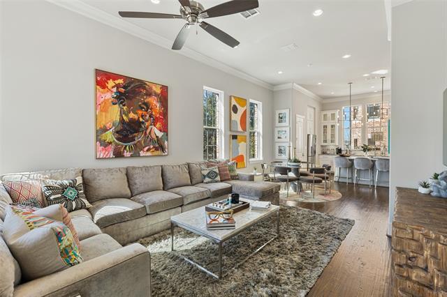 Photo - 916 W Peach St