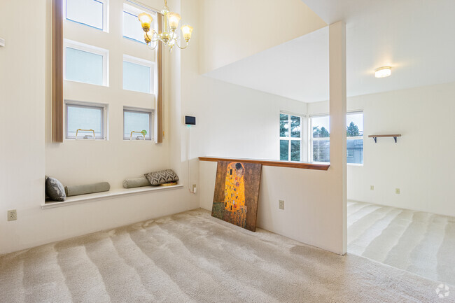 Building Photo - 2814 S Norman St Rental
