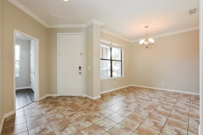 Photo - 974 Costa Mesa Ln