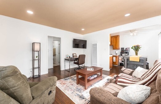 545 East 97th St