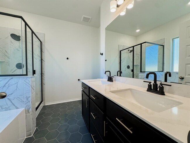 Photo - 4024 Pinto Ln