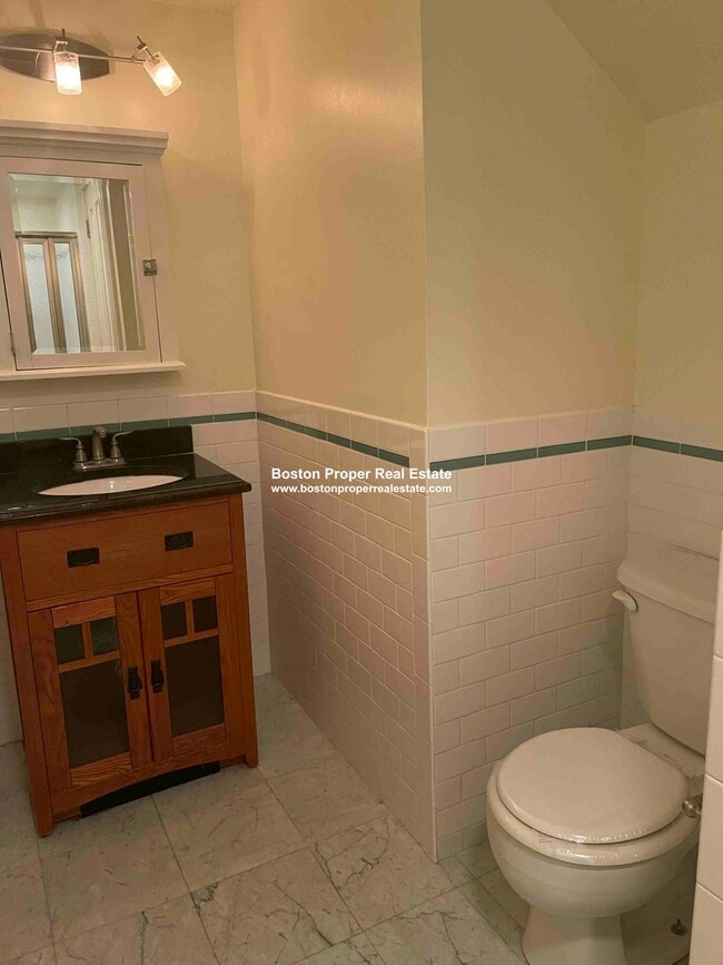 Photo - 195 Commonwealth Ave Unidad 1