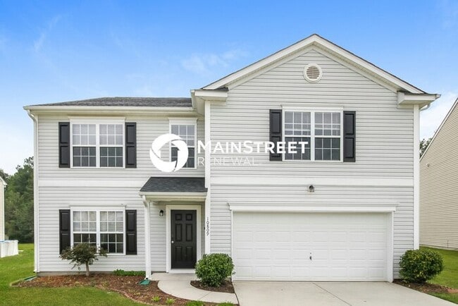 Building Photo - 3 Bedroom Pet-Friendly Home in HUNTERSVILLE, NC with Main Street Renewal